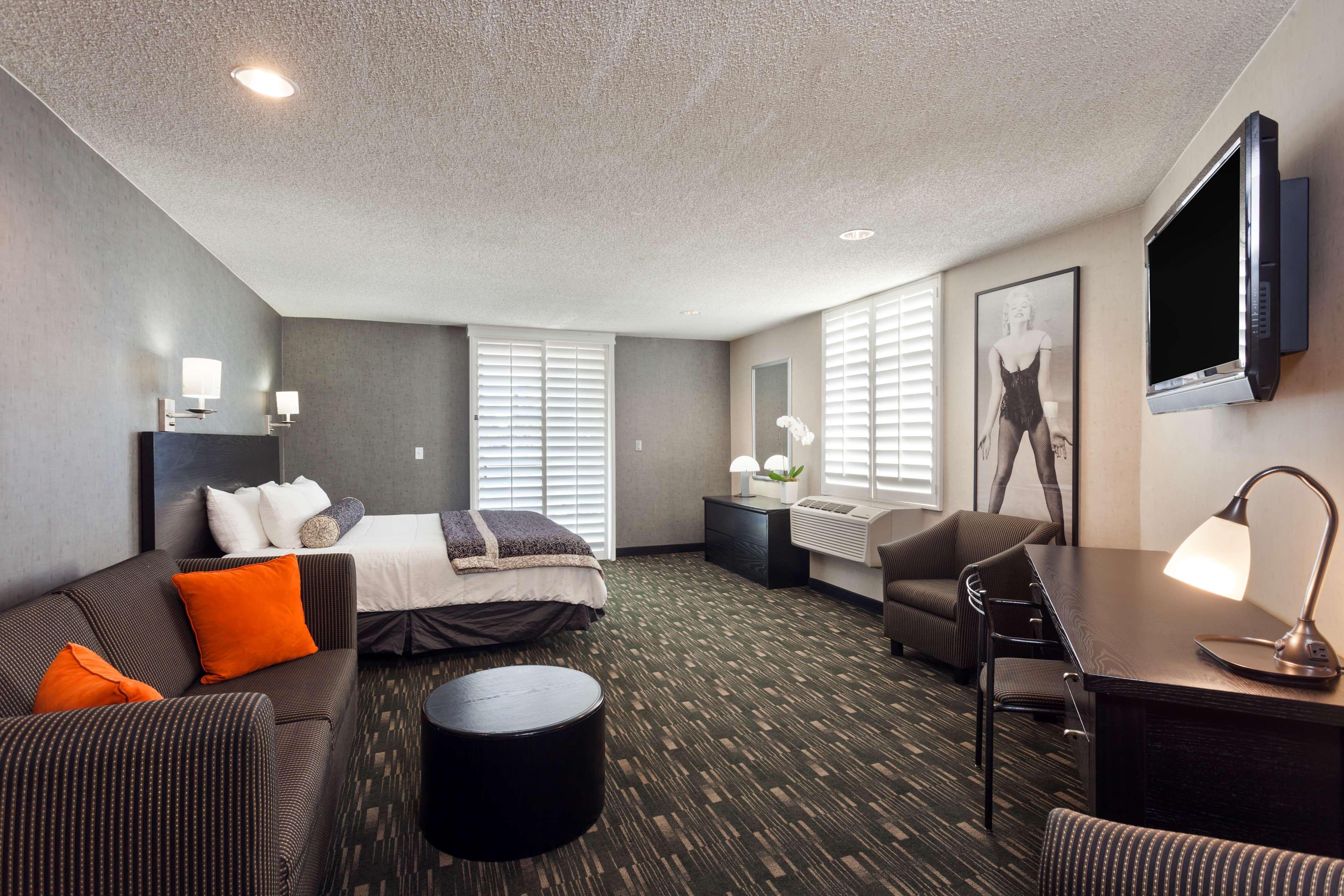 Ramada Plaza By Wyndham West Hollywood Hotel & Suites Los Angeles Zewnętrze zdjęcie