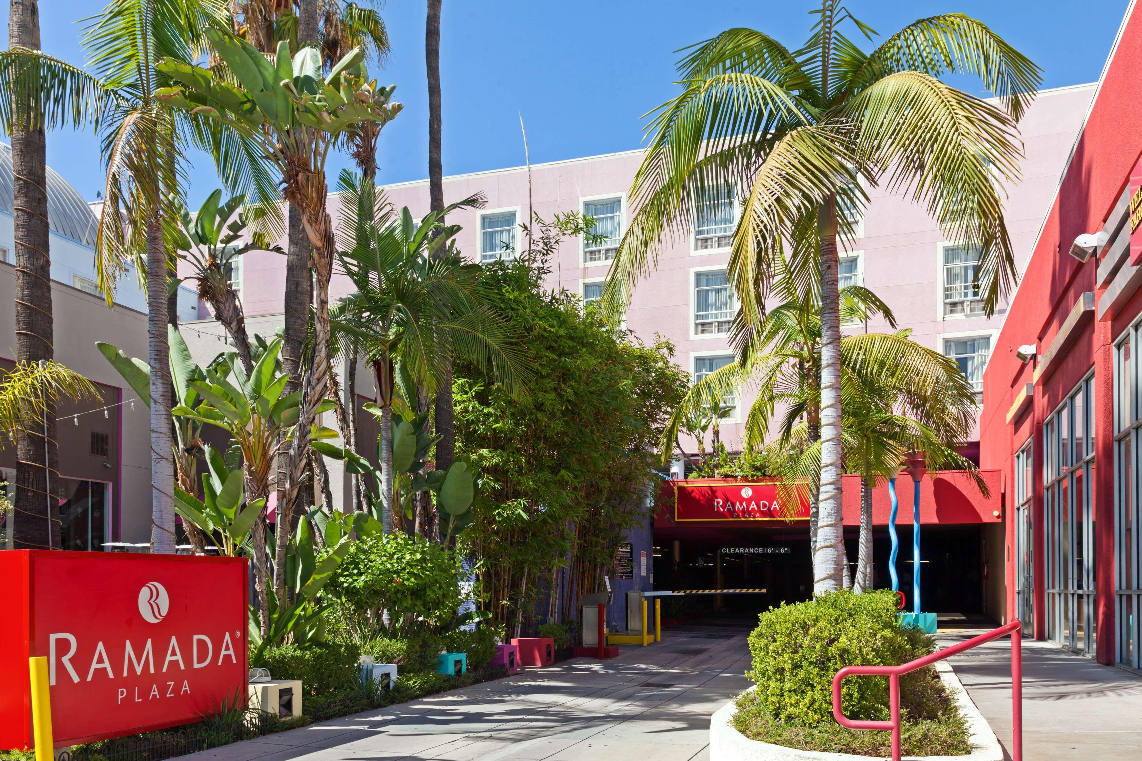 Ramada Plaza By Wyndham West Hollywood Hotel & Suites Los Angeles Zewnętrze zdjęcie