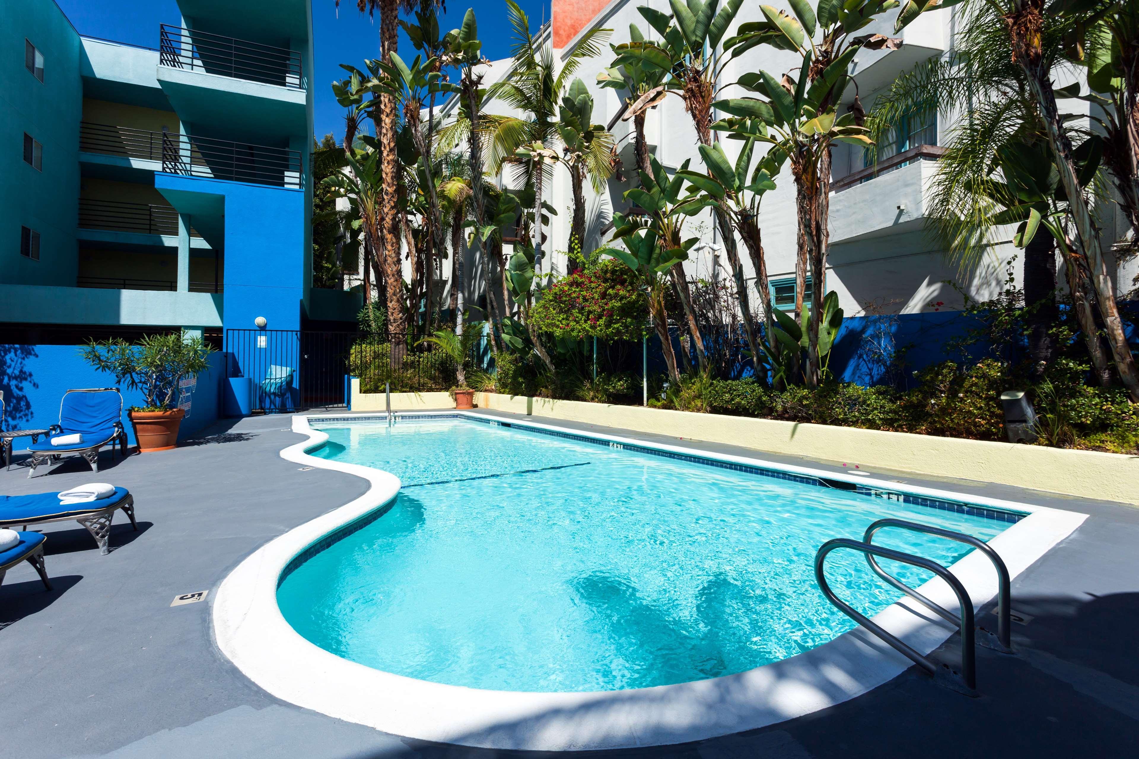 Ramada Plaza By Wyndham West Hollywood Hotel & Suites Los Angeles Zewnętrze zdjęcie