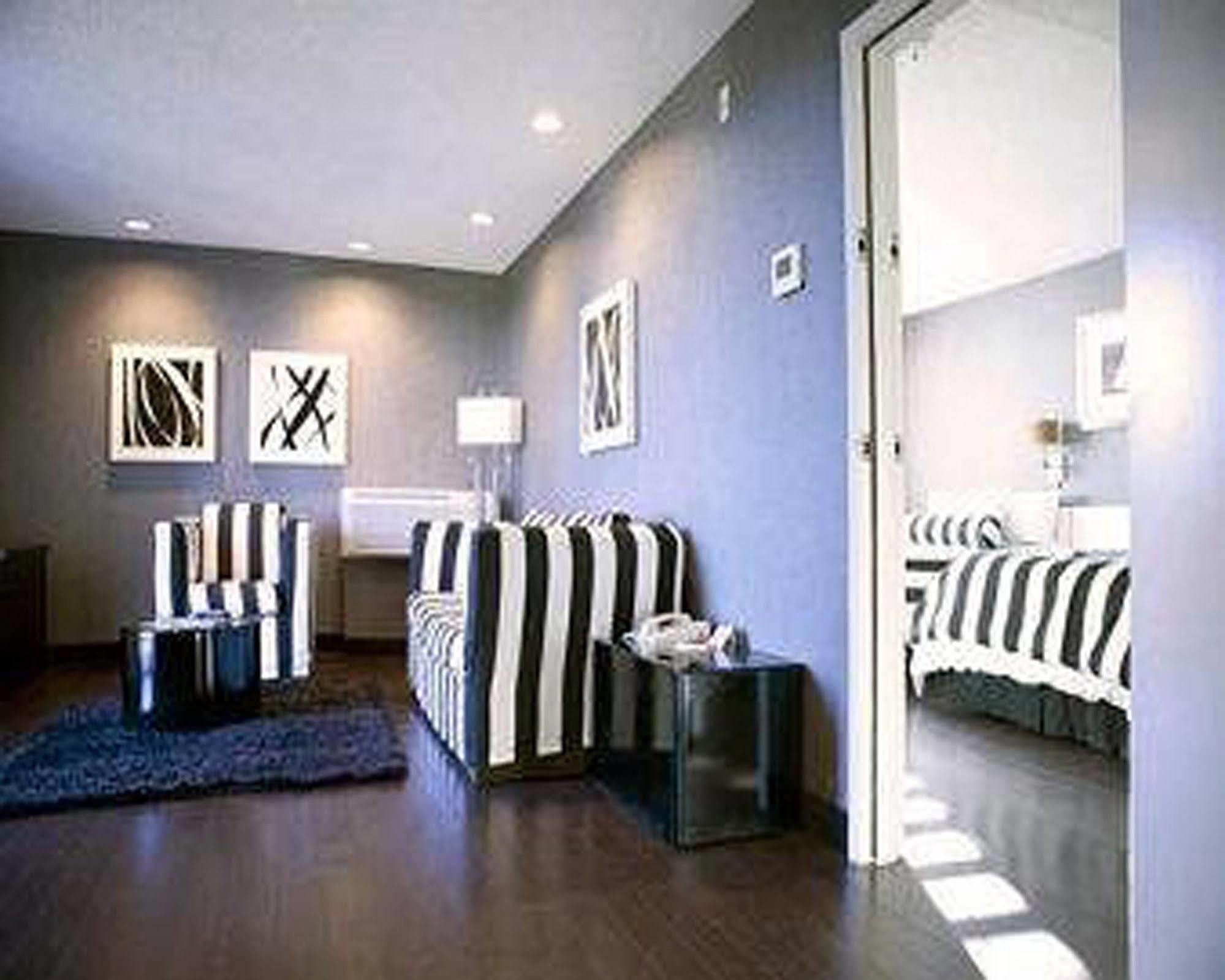 Ramada Plaza By Wyndham West Hollywood Hotel & Suites Los Angeles Pokój zdjęcie